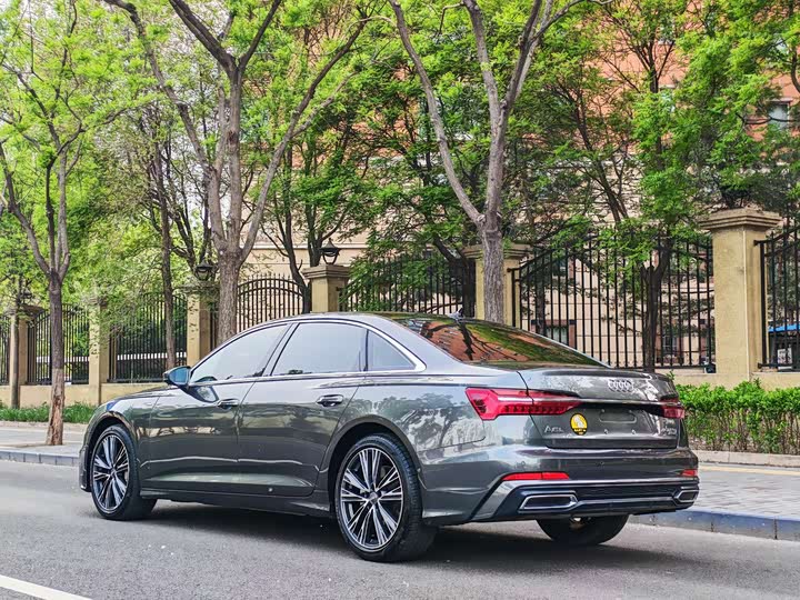 Audi A6L 2020 45 TFSI quattro — фото 4
