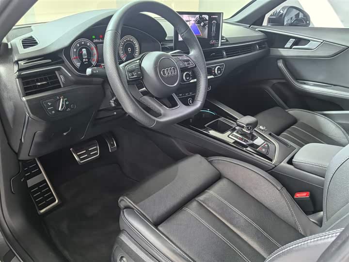 Audi A4L 2024 40 TFSI — фото 17