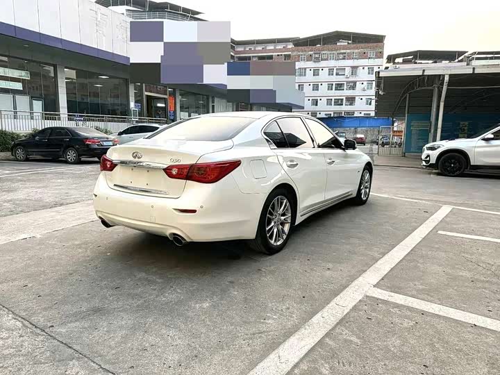 Infiniti Q 50 L 2016 2.0 T — фото 6
