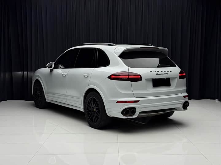 Porsche Cayenne 2015 Cayenne GTS 3.6 T — фото 4