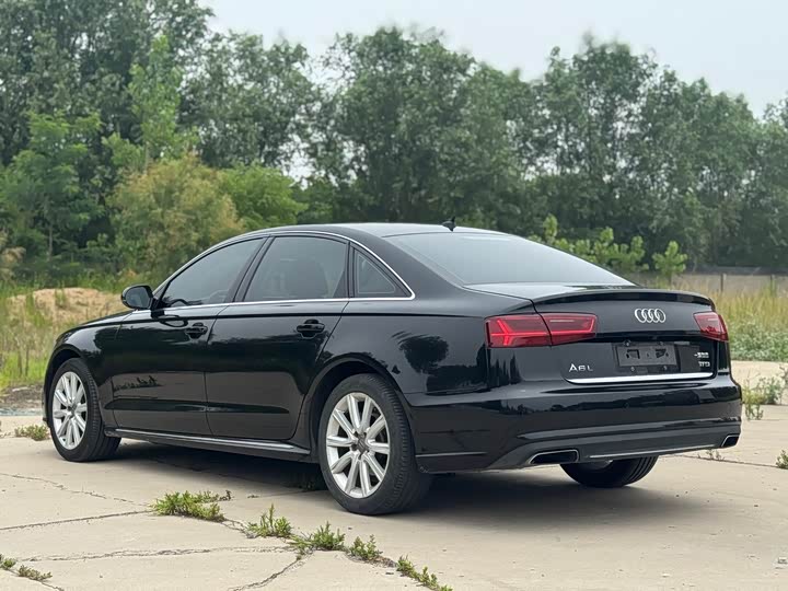 Audi A6L TFSI — фото 6