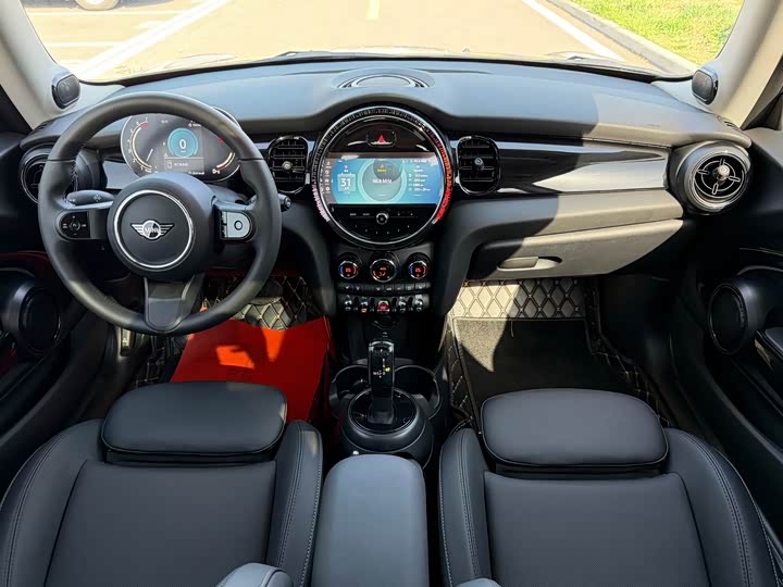 MINI Hatch — фото 12
