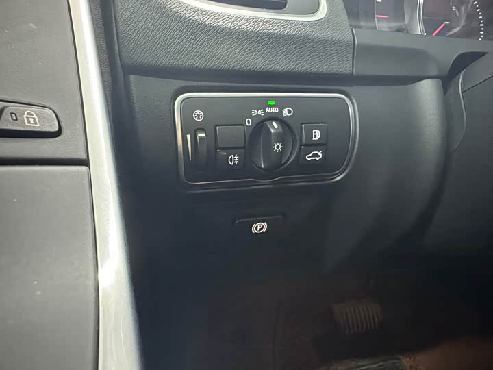 Volvo S60 2017 S 60 L T 5 — фото 20