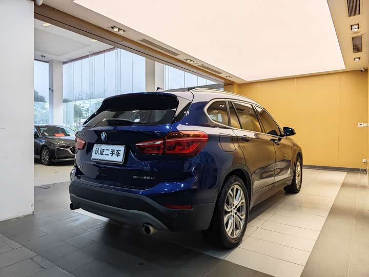 BMW X1 2019 s Drive 20 Li Leading — фото 30