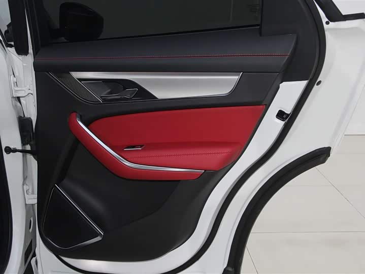 Jaguar F-PACE 2024 P 250 R-Dynamic SE — фото 24