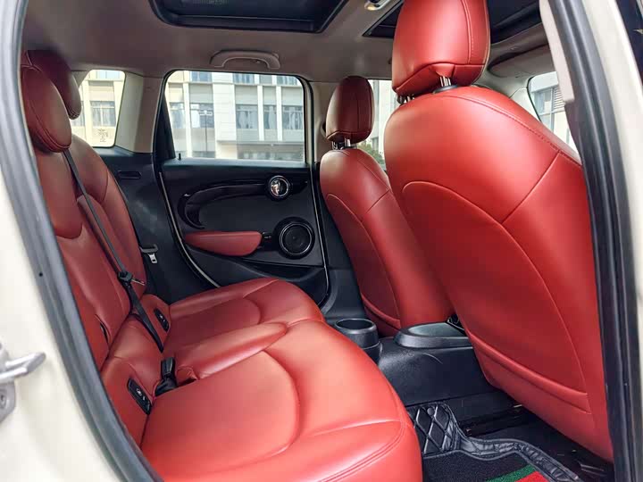MINI Hatch — фото 15