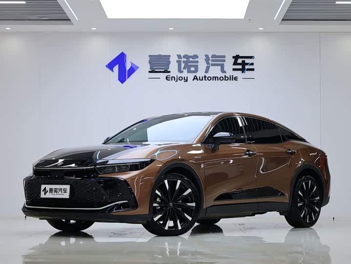Toyota Sport 2023 2.4 T Sport Cross HEV 4 WD — фото 1