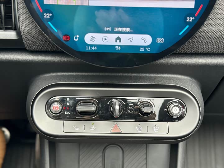 MINI Hatch — фото 15