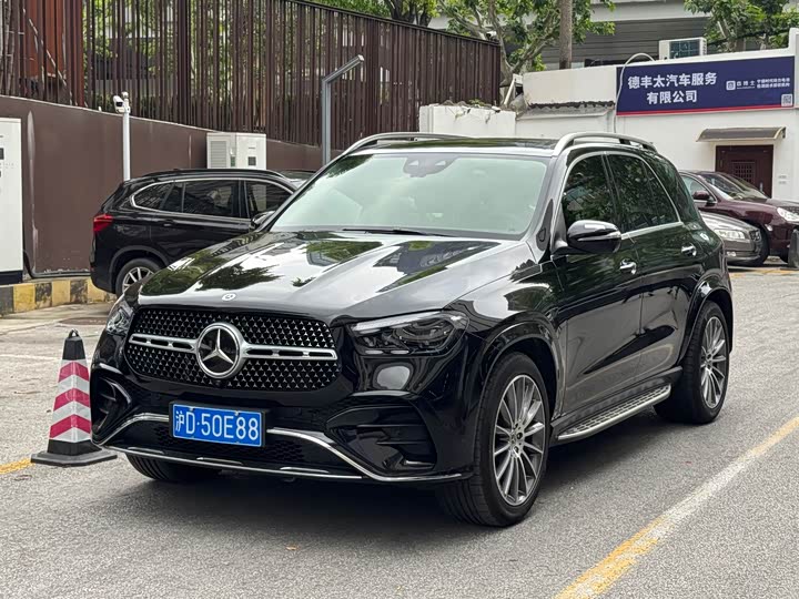 Mercedes-Benz GLE 2024 GLE 450 4 MATIC Luxury — фото 2