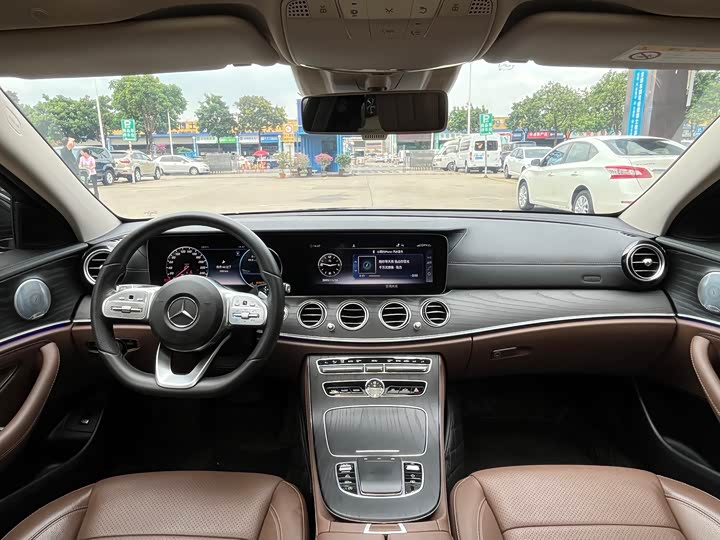 Mercedes-Benz E-Class 2020 E 300 L — фото 7