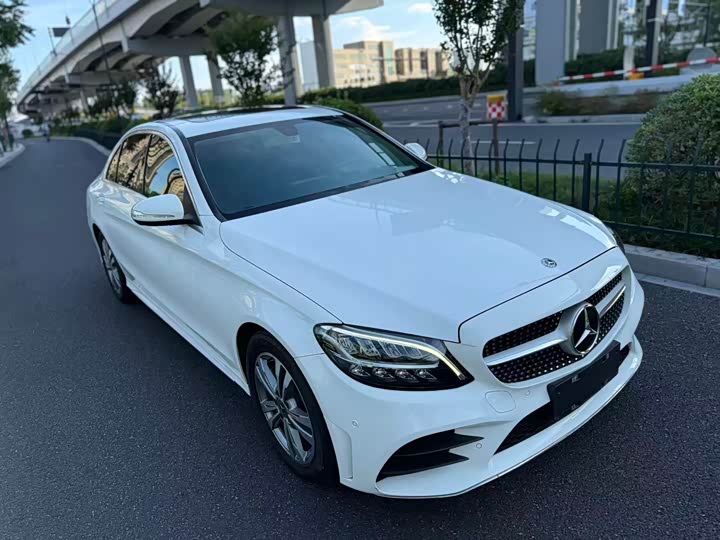 Mercedes-Benz C-Class C 180 L стиль спорт — фото 3