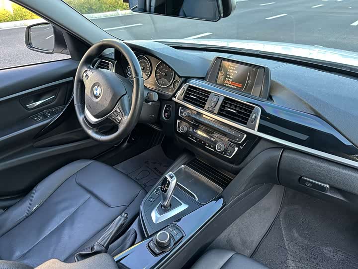 BMW 3 Series 320Li стиль — фото 19