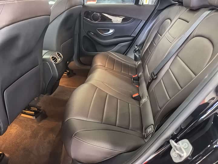 Mercedes-Benz GLC 2018 GLC 260 4 MATIC Luxury — фото 12