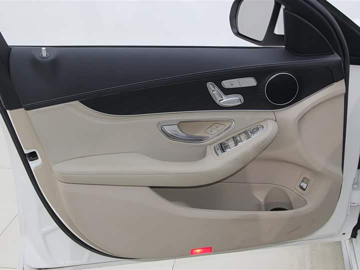 Mercedes-Benz C-Class 2019 C 260 L — фото 16