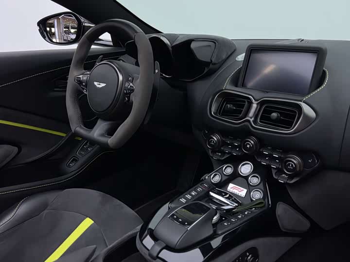 Aston Martin V8 Vantage 2022 4.0 T V 8 F 1 Edition Roadster — фото 19