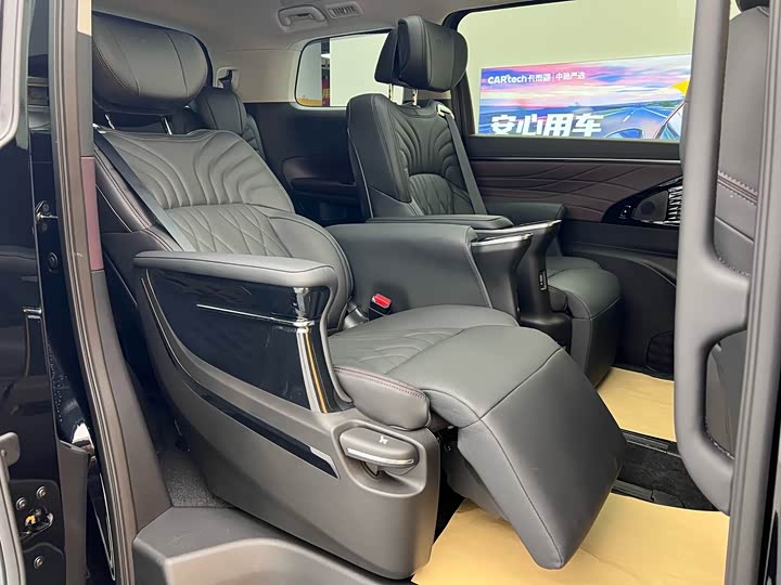 Trumpchi M8 2024 400 T — фото 34