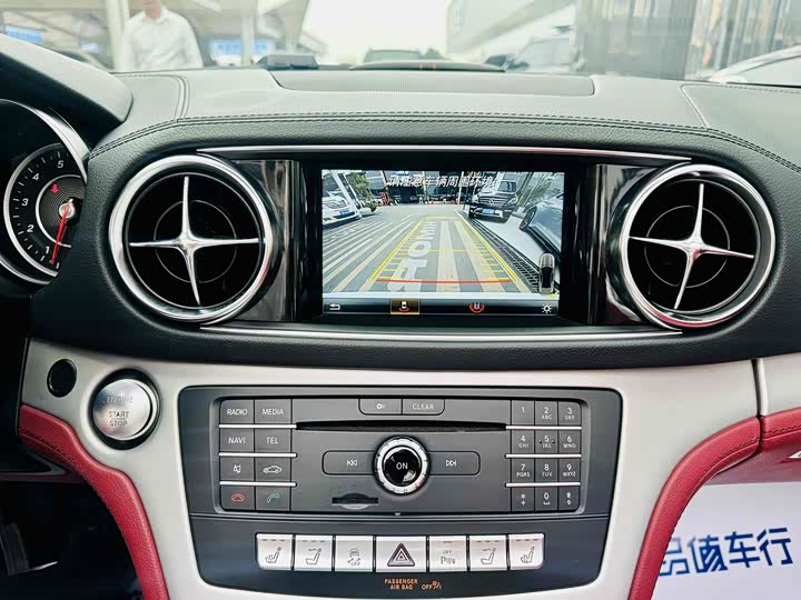 Mercedes-Benz SL-Class 2016 SL 400 Sport — фото 9