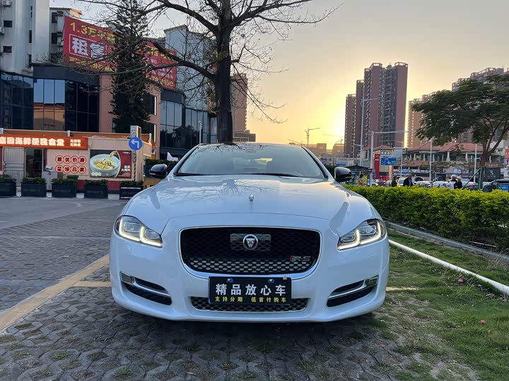 Jaguar XJ 2018 XJL 3.0 SC 2 WD — фото 2