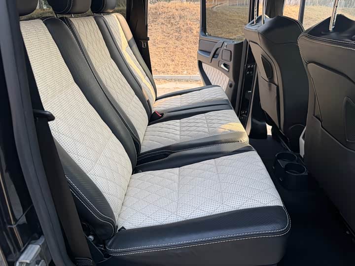 Mercedes-Benz G-Class 2016 AMG G 63 Edition 463 — фото 17