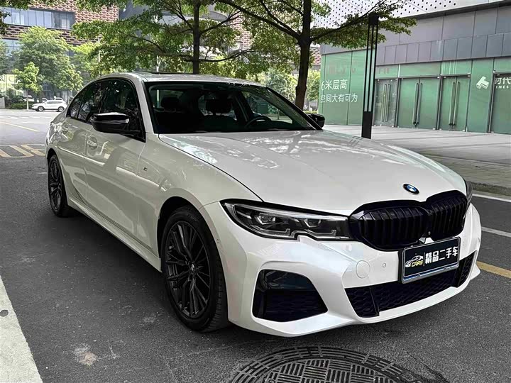 BMW 3-Series 2020 325i M — фото 3