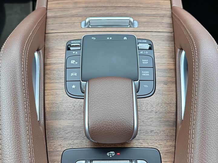 Mercedes-Benz GLS 2024 GLS 450 4 MATIC Luxury — фото 22