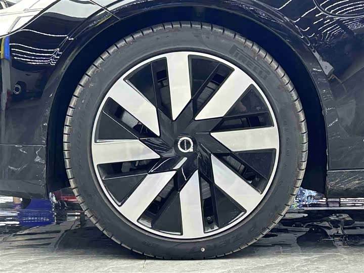 Volvo S90 Hybrid 2024 Hybrid 4 WD — фото 4