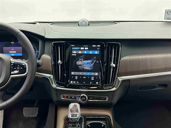 Volvo S90 Hybrid 2024 Hybrid 4 WD — фото 9