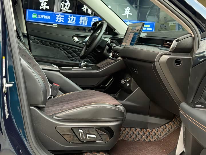 Wey DHT-PHEV 2022 1.5 T 4 WD — фото 7