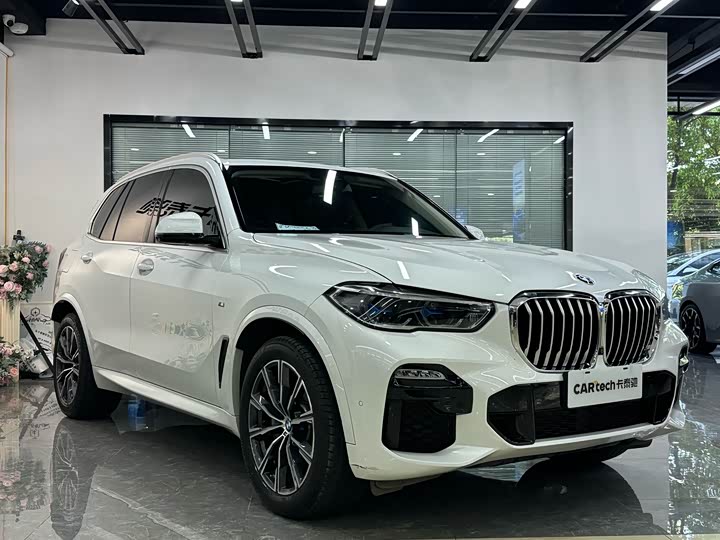BMW X5 2020 x Drive 40i M — фото 3