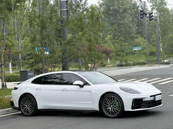 Porsche Panamera 2024 Panamera 4 2.9 T — фото 3