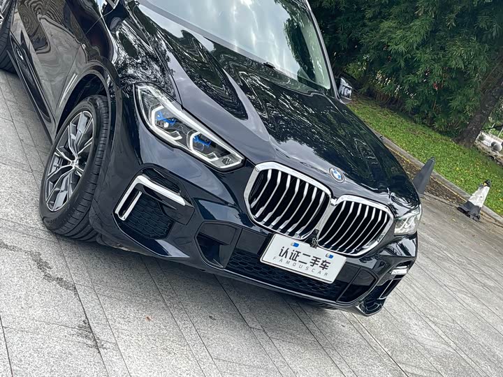 BMW X5 — фото 5