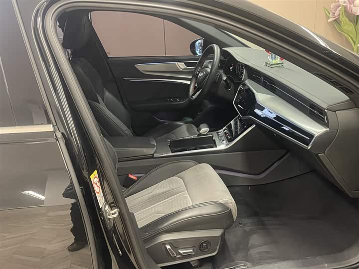 Audi A6L 2024 45 TFSI — фото 17