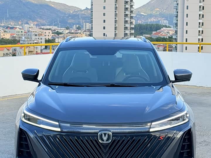 Changan CS75 PLUS 2022 1.5 T ATPremium — фото 2