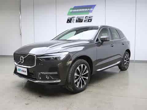 Volvo XC60 2024 B 5 4 WD — фото 34