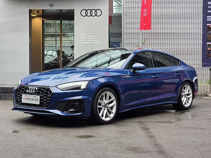 Audi A5 2023 Sportback 40 TFSI — фото 1