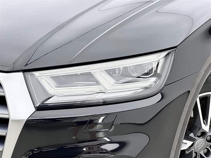 Audi Q5L 2018 40 TFSI V — фото 15