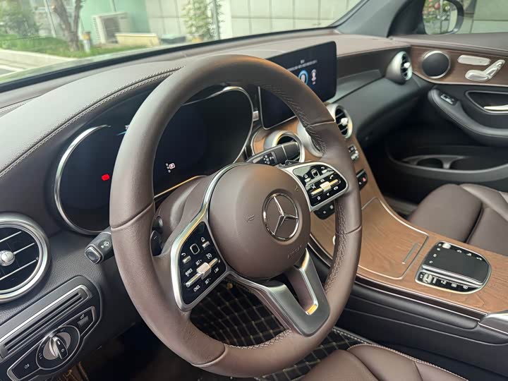 Mercedes-Benz GLC 2022 GLC 300 L 4 MATIC — фото 26