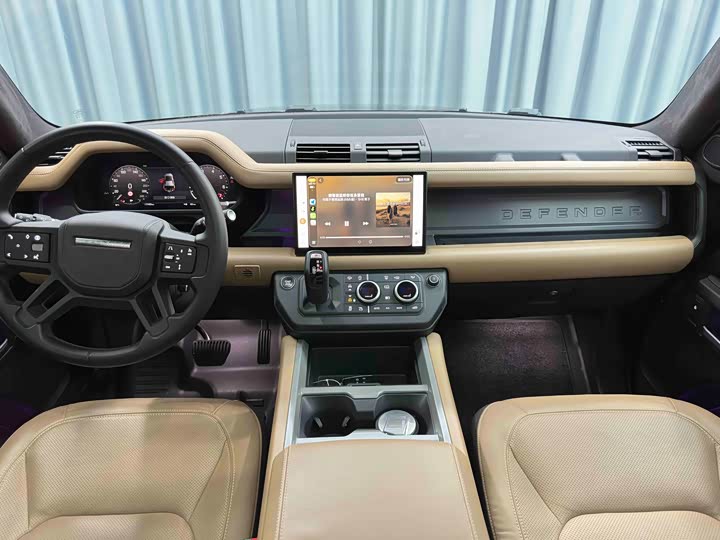Land Rover Defender — фото 16