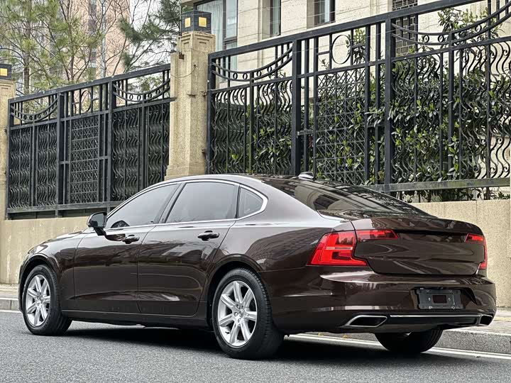 Volvo S90 2017 T 4 — фото 4