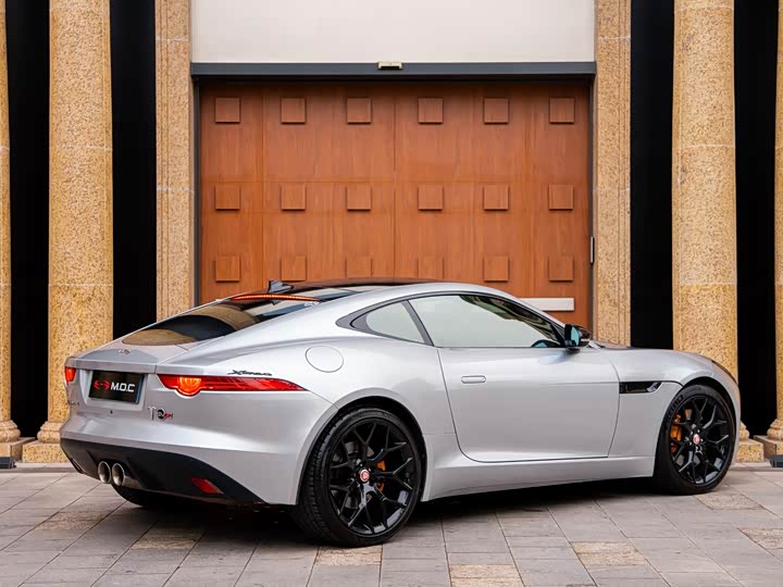 Jaguar F-TYPE 2016 3.0 SC — фото 6