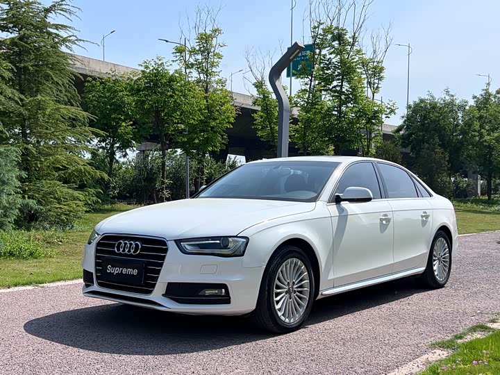 Audi A4L 2016 35 TFSI S line Comfort