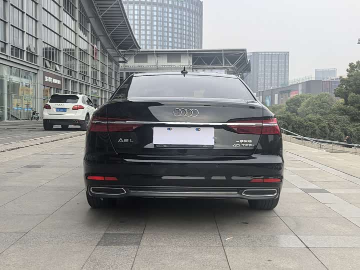 Audi A6L 2021 40 TFSI — фото 7