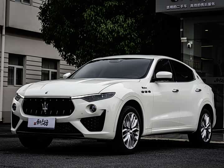 Maserati Levante 2022 3.0 T Modena — фото 4