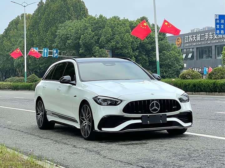 Mercedes-Benz C-Class 2023 AMG C 43 4 MATIC — фото 3