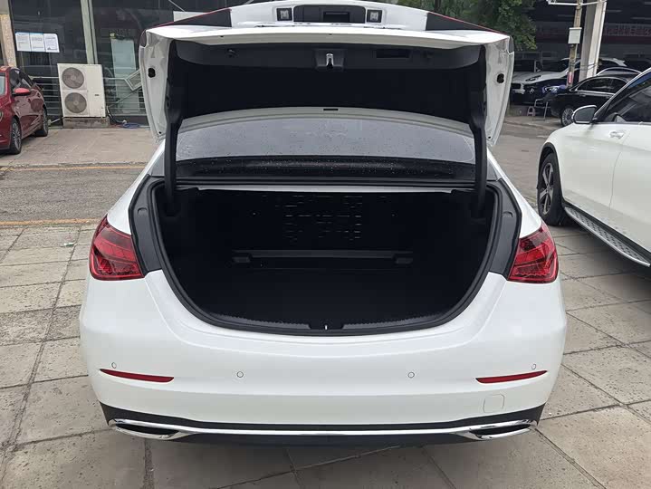 Mercedes-Benz C-Class 2023 C 260 L — фото 13