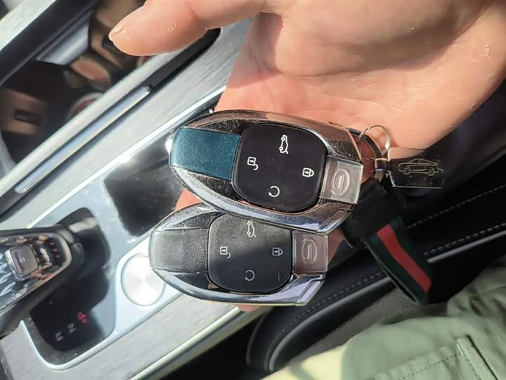 Trumpchi GS8 2022 2.0 TGDI 2 WD ( ) — фото 9