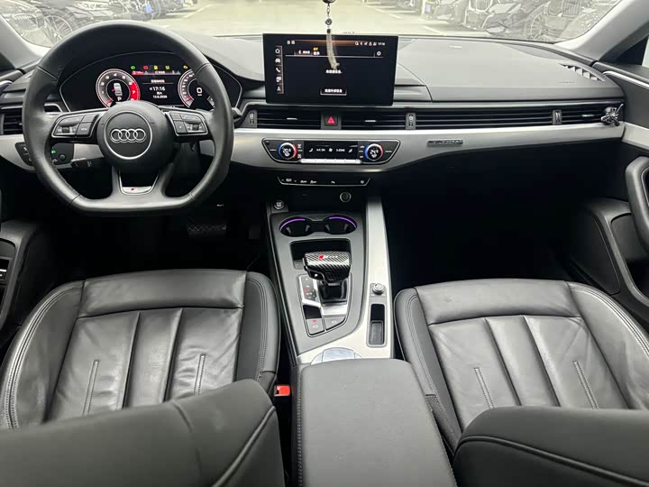 Audi A5 Sportback 40 TFSI — фото 7