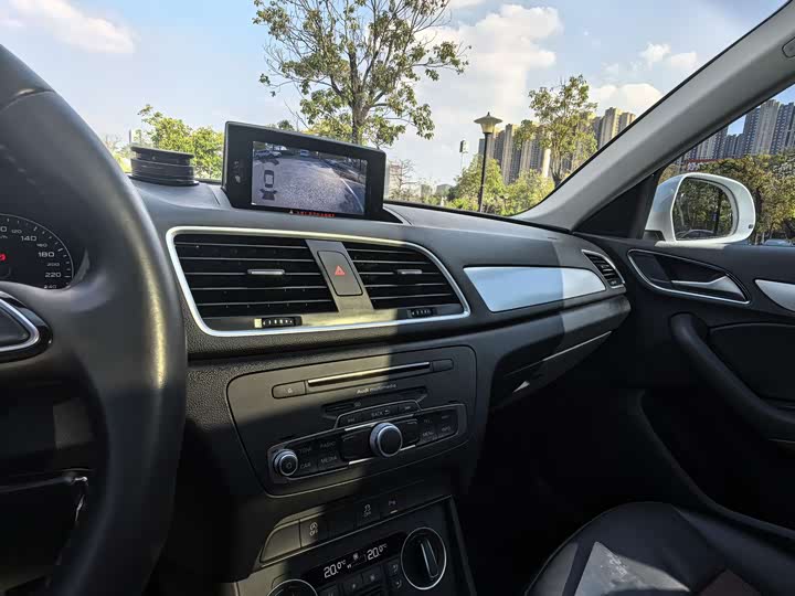 Audi Q3 2018 30 35 TFSI Sport — фото 20