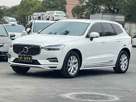 Volvo XC60 2021 T 5 4 WD — фото 10