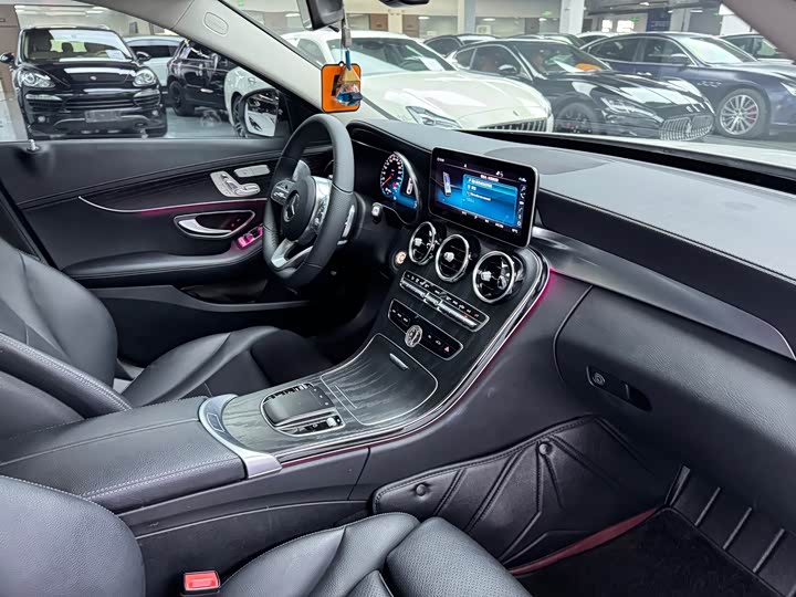 Mercedes-Benz C-Class C 260 L — фото 20